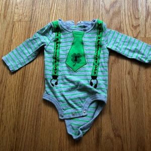 My 1st St. Patrick’s Day Onesie 0-3 months